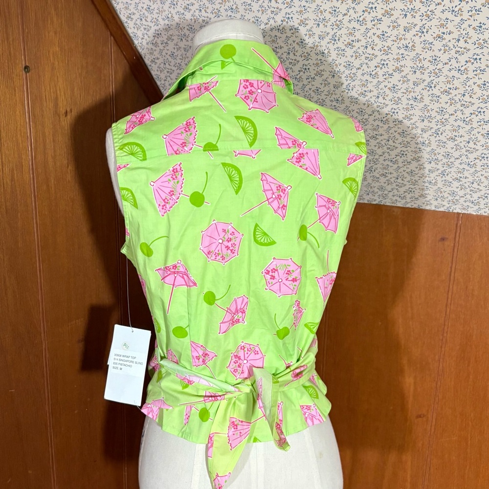 Lilly Pulitzer Lime Green Wrap Blouse with Pink Umbrella Print Sz M VINTAGE - Picture 2 of 5